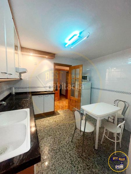 Foto af1acded-6d74-4c1d-84ab-82b378edc62b. Location appartement avec chauffage dans Centro Cuenca