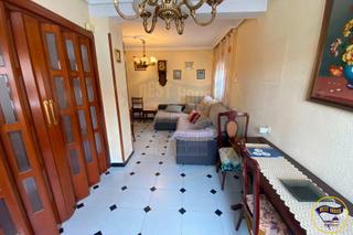 Casa in Reyes Católicos - Paseo de San Antonio. Casa en venta en las 500