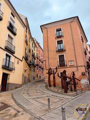 Pis  San juan. Piso en venta en el casco antiguo de cuenca