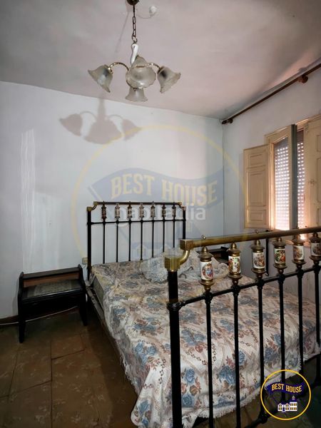 Foto acd1c4f1-23e5-4f93-bfd3-b05d21020761. Masia a Buciegas