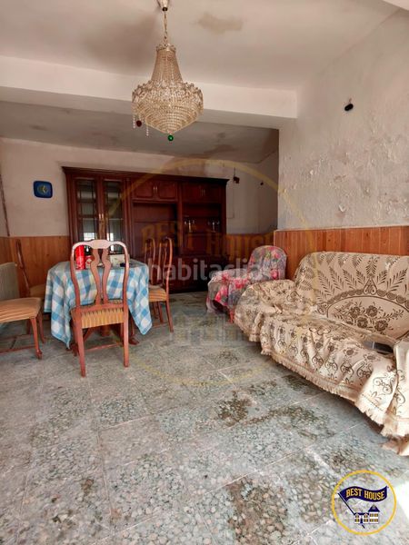 Foto e62423bf-62fd-42bb-ad77-6d6268360915. Masia a Buciegas