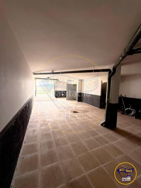 Foto 2f9a9cda-1d47-4cb7-9d1e-08ad9458dd84. Casa adossada amb calefacció aparcament a Fuensanta - Universidad Cuenca