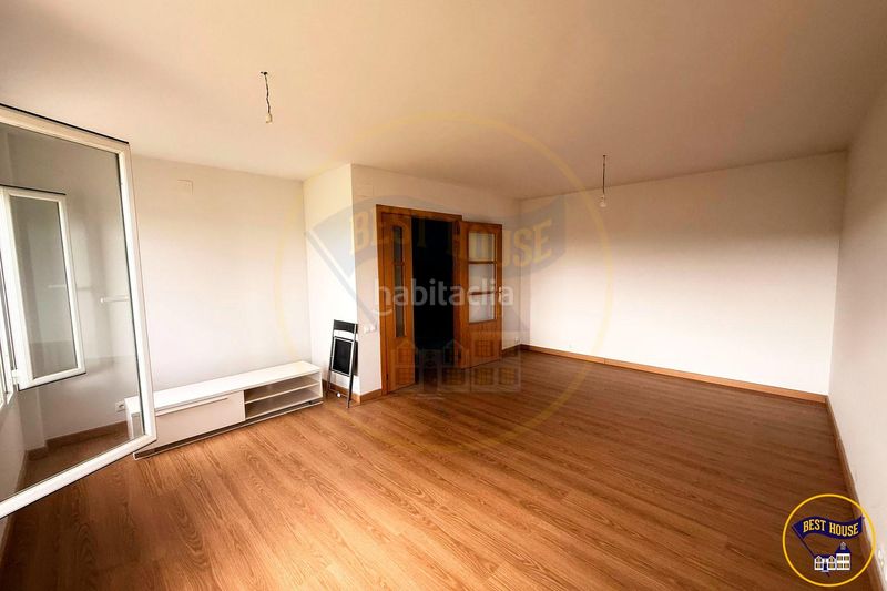 Foto a7e16805-c921-4144-94b6-9e25f0109042. Casa adossada amb calefacció aparcament a Fuensanta - Universidad Cuenca