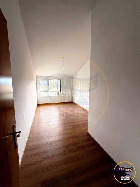 Foto cce641d8-802b-46de-9f07-7456a2ffd77a. Casa adossada amb calefacció aparcament a Fuensanta - Universidad Cuenca