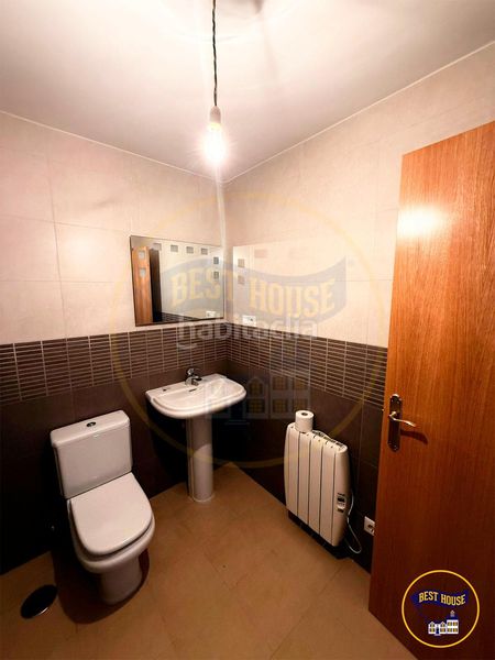 Foto ecccced5-3ef4-43e6-aa2d-ee4500c9bd16. Casa adossada amb calefacció aparcament a Fuensanta - Universidad Cuenca