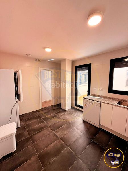 Foto bb75934d-eee4-4c61-af2e-07af96ce3421. Affitto appartamento con piscina in Centro Cuenca