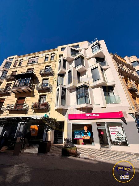 Foto eb514eb6-0266-430c-966f-25d1f012a192. Affitto appartamento con piscina in Centro Cuenca