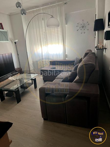 Foto 610f7fef-9cc9-4717-b2cc-f95cdaadb935. Pis a Centro Cuenca