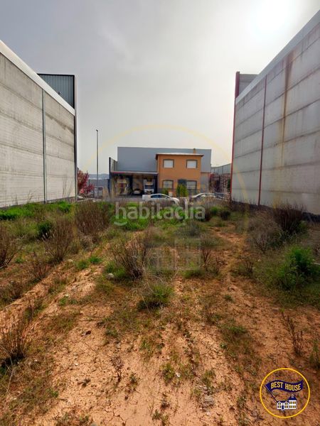 Foto 7d22da2a-4412-401e-94ca-ca9fbb10a1f2. Terreny residencial a Fuentes