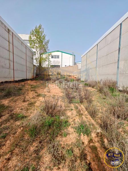 Foto 7deaeffd-6025-4b1e-a06b-c91cfaef2542. Terreny residencial a Fuentes