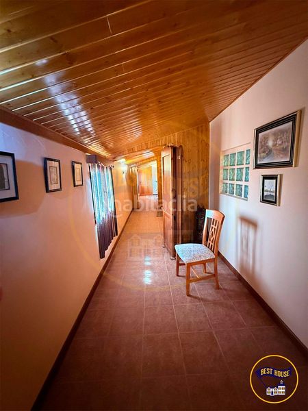 Foto 62f9ffe2-06a8-4921-9c38-5494fb89408c. Casa amb calefacció a Villar de Olalla