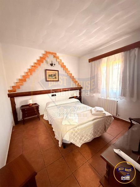 Foto 83c0b090-0b7e-4ca3-a558-b77e3e6129de. Casa amb calefacció a Villar de Olalla