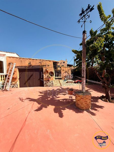 Foto c97f094b-da88-45b8-84eb-f89367071a64. Casa amb calefacció a Villar de Olalla