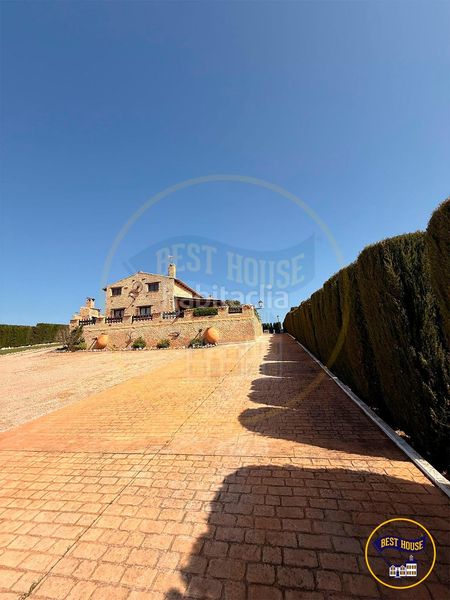 Foto d2dd35f4-32d9-4f27-b20a-d76fe939546b. Casa amb calefacció a Villar de Olalla