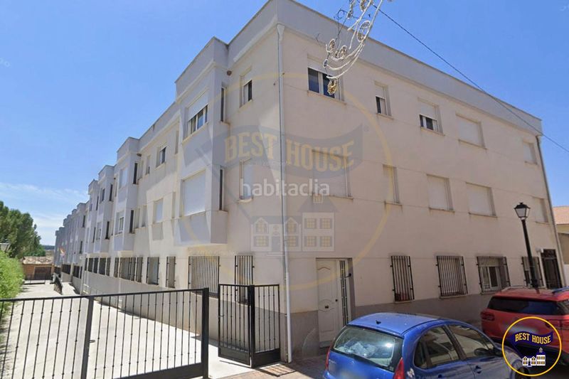 Foto 5f4d8c6e-9c63-43e8-a03c-1485f2aaa3a4. Pis amb calefacció aparcament a Arcas del Villar