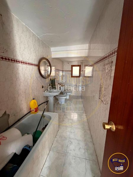 Foto b04e72af-5702-4fc9-a47c-f0d86e2a379f. Casa a Arcas del Villar