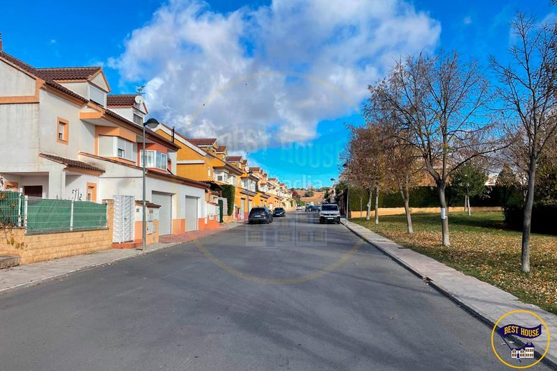 Foto b608aa10-15c9-4a77-a831-473a8ecb21b7. Casa a Arcas del Villar