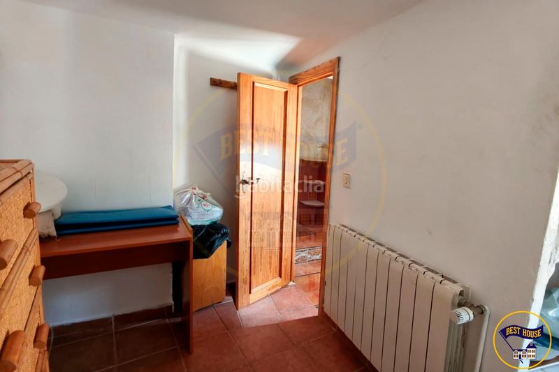 Foto 30d06e62-c6b1-4ae7-a541-bd46ba5b7900. Casa con riscaldamento in Los Tiradores Cuenca