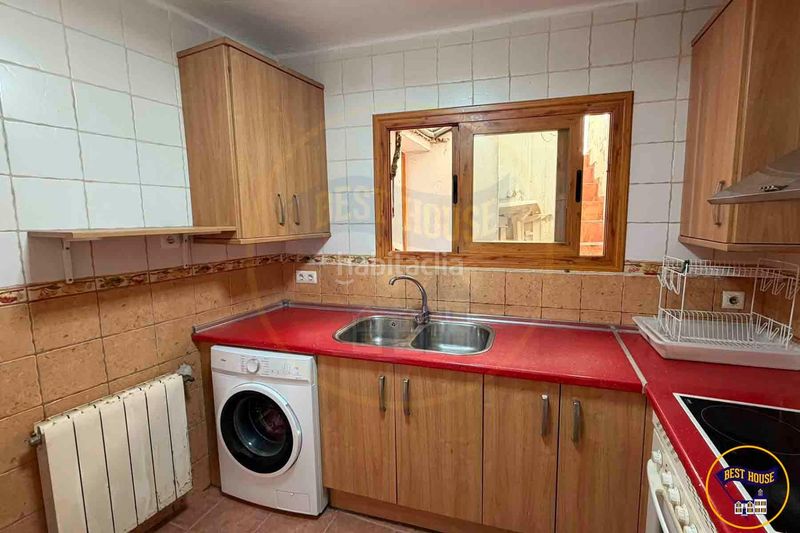 Foto 6b93f94b-081c-44c0-8b42-d308a1ed84ee. Casa con riscaldamento in Los Tiradores Cuenca