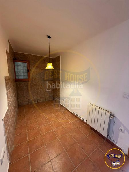 Foto bb93e084-8d14-49d4-9563-a1b36570b220. Casa con riscaldamento in Los Tiradores Cuenca