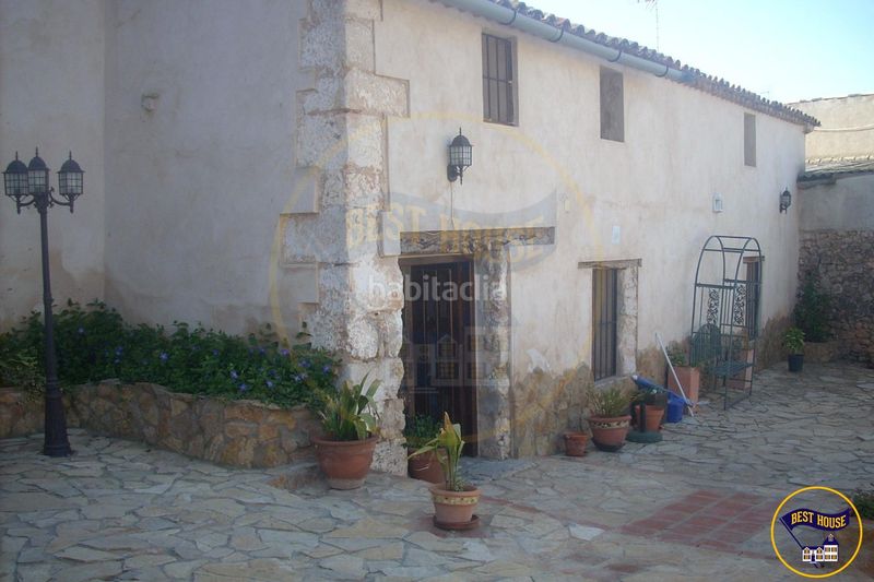 Foto 5c49fb12-1672-412f-b5b3-ab5b97c0f490. Casa  rural en venta en Valverdejo