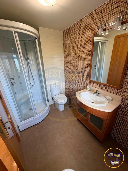Foto e57d06d3-f319-4275-ad51-2c1beee89860. Pis amb calefacció aparcament piscina a Alameda Cuenca