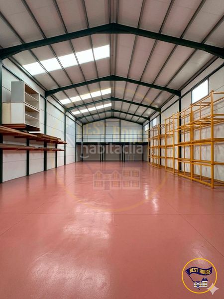 Foto 0e5988bd-5033-4099-b826-55ff821528b2. Nau industrial a San Fernando - Carretera de Valencia Cuenca