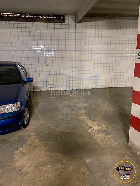 Foto 7adc8e02-910b-4159-8ff7-d46cdd4c7e50. Aparcament cotxe a Centro Cuenca