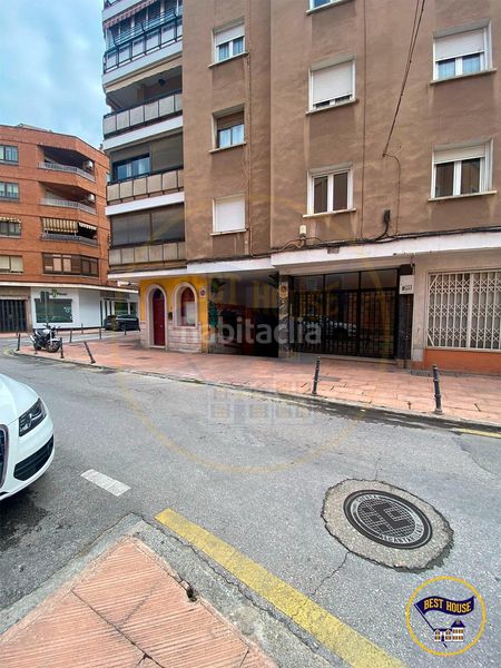 Foto ecbd9590-0553-4578-93ea-362fdacfbd91. Aparcament cotxe a Centro Cuenca
