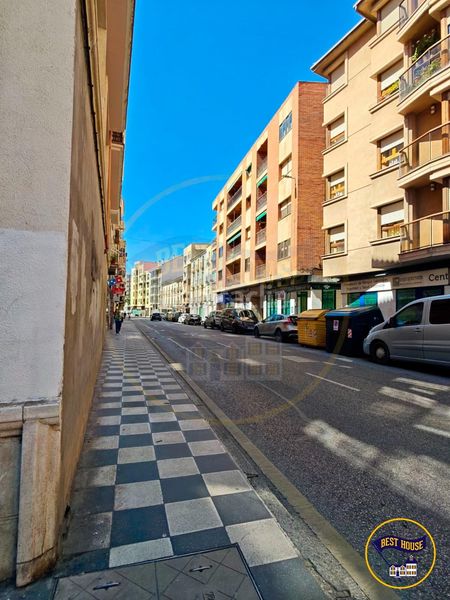 Foto 7e00e469-d913-46ed-a8bf-01734854e7a9. Local comercial a Centro Cuenca