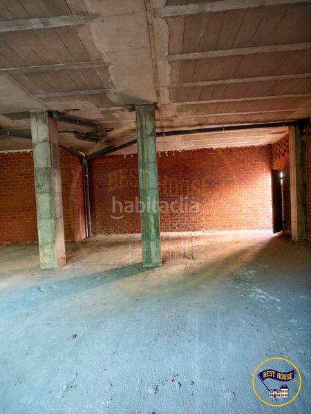 Foto fefa3934-b926-40c5-94a9-5df8516fc32d. Local comercial a Centro Cuenca