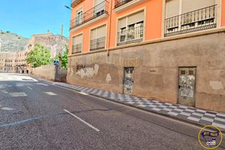 Local commercial à Calle MARTIN DE ALDEHUELA