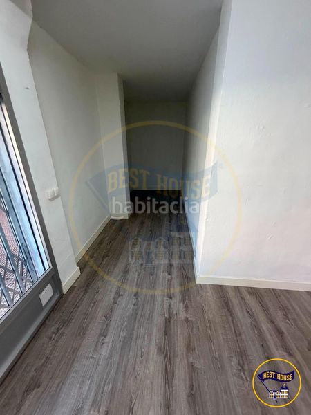 Foto aa0ed095-7ab4-474b-8a3e-d6d60eacb4d8. Local comercial a Alameda Cuenca