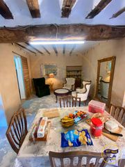 Masia  Peligros. Se vende casa con patio en villar del infantado