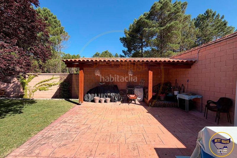 Foto a639048c-f282-42ee-abc5-c66c492c1272. Casa adossada amb calefacció aparcament a Chillarón de Cuenca