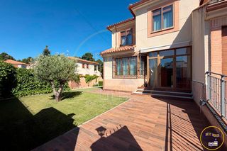 Casa adossada a Chillarón de Cuenca. Tu nuevo hogar te espera en el señorio del pinar
