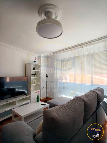 Foto 48863aff-52eb-44f0-980a-e2b98504140b. Rent flat with heating in Centro Cuenca