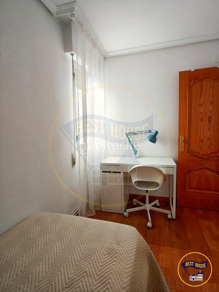 Foto 65cd0316-3dbf-4dbb-81c7-d429dbff1334. Rent flat with heating in Centro Cuenca