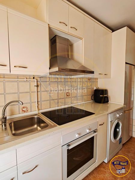 Foto fd617dfc-932d-4f29-9149-b80b7b5edb03. Rent flat with heating in Centro Cuenca