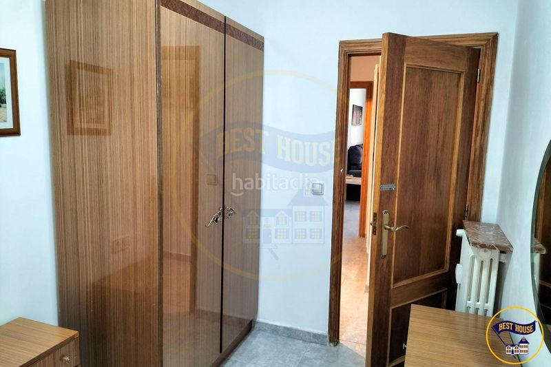 Foto c2057ba8-bc12-4007-9e3a-0f618c44e6dd. Flat with heating in Centro Cuenca