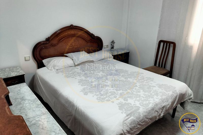 Foto ca1e8221-f90a-4876-9a02-a376b259d5a3. Flat with heating in Centro Cuenca