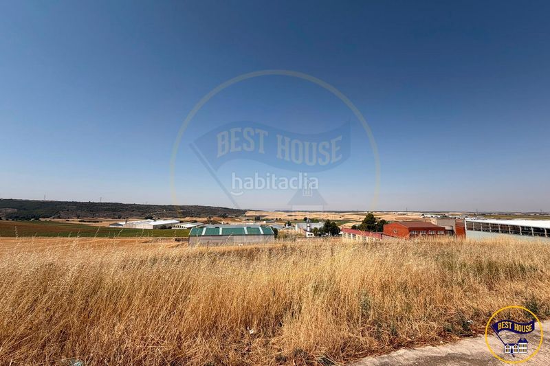 Foto 0ccf16b1-83d6-4ae3-b1e9-30e29bc7b82f. Casa adossada amb calefacció aparcament a Valeras (Las)