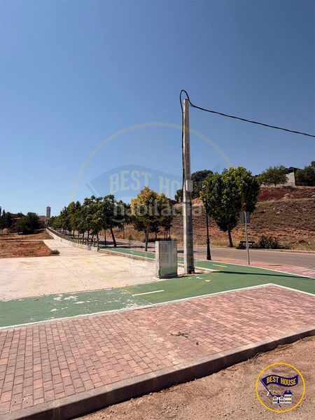 Foto 9b80fe11-d819-4d92-be2b-0af4ba9aad62. Casa adossada amb calefacció aparcament a Valeras (Las)