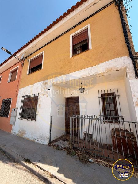 Foto d8183491-bce6-402d-af79-ef9f6ae7fa99. Casa adossada amb calefacció aparcament a Valeras (Las)