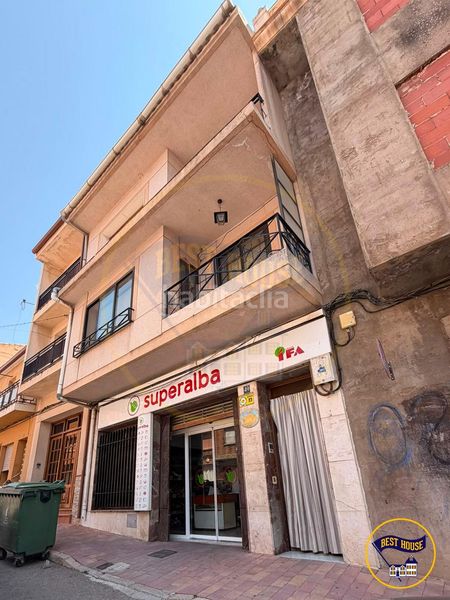 Foto ddcd147c-289f-4524-8362-62b109c1c48d. Casa adossada amb calefacció aparcament a Valeras (Las)