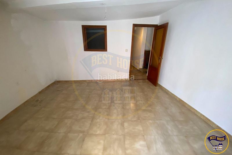 Foto 253ab9e6-64ef-44c2-b782-3cb1fe473547. Piso  en venta en el casco antiguo en Casco Histórico Cuenca