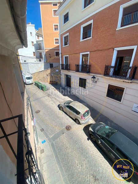Foto 7e112dac-8c35-4d0d-a3f5-92166dedc2e5. Piso  en venta en el casco antiguo en Casco Histórico Cuenca