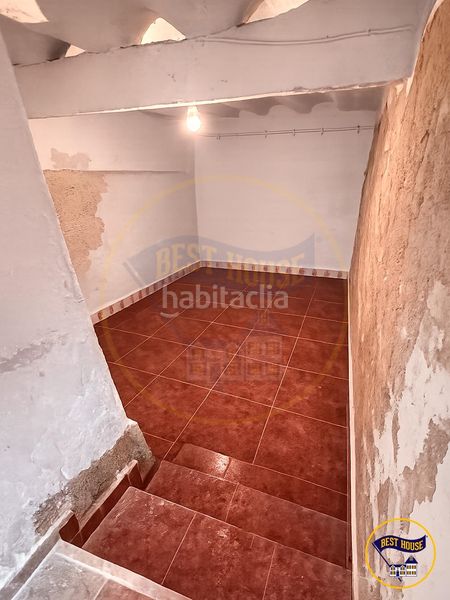 Foto c72e7c62-d190-4f98-befb-3bcf11489732. Masia a Mira