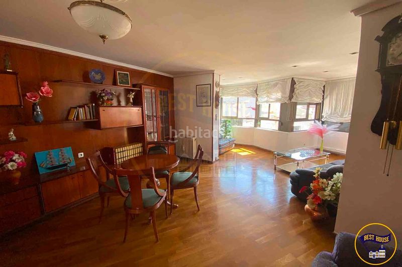 Foto c4a287a9-16d5-4541-b21f-cb32cd1ba8b3. Flat with heating in Centro Cuenca