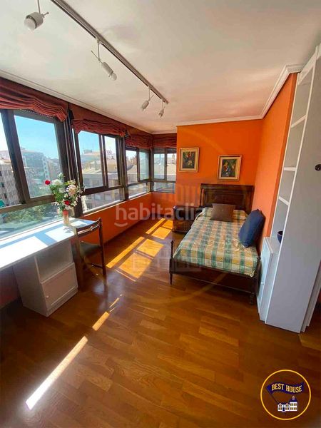 Foto dc378a96-1086-403f-af4d-ceffa4434d70. Flat with heating in Centro Cuenca